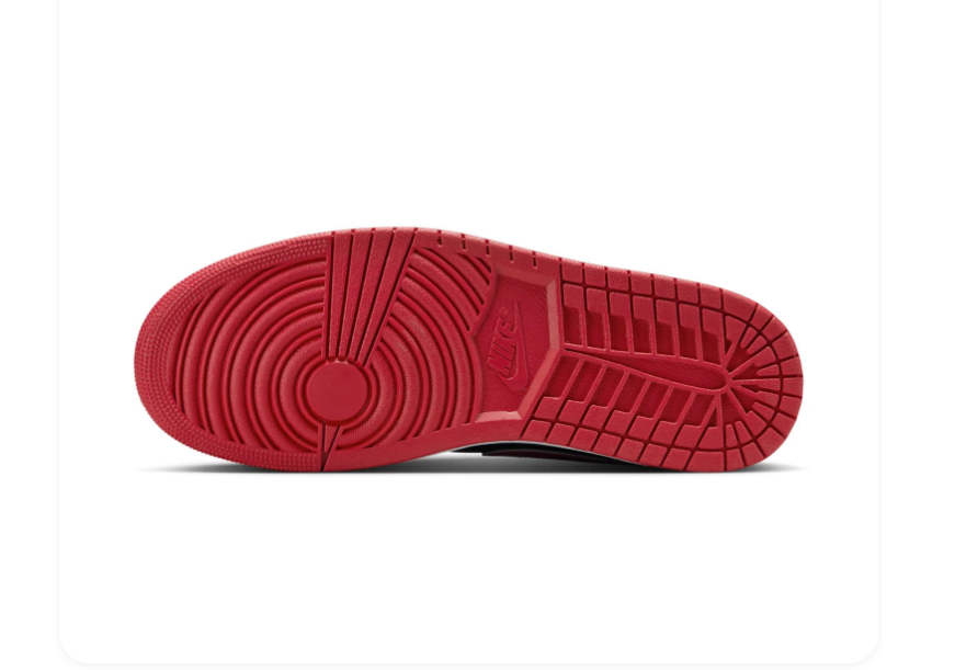Air Jordan 1 Low Patent Bred
